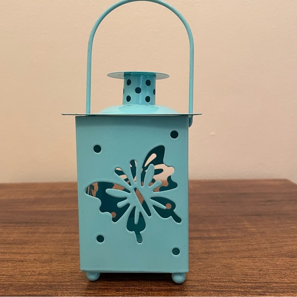 Colorful Metal Lanterns - Picture 6 of 14